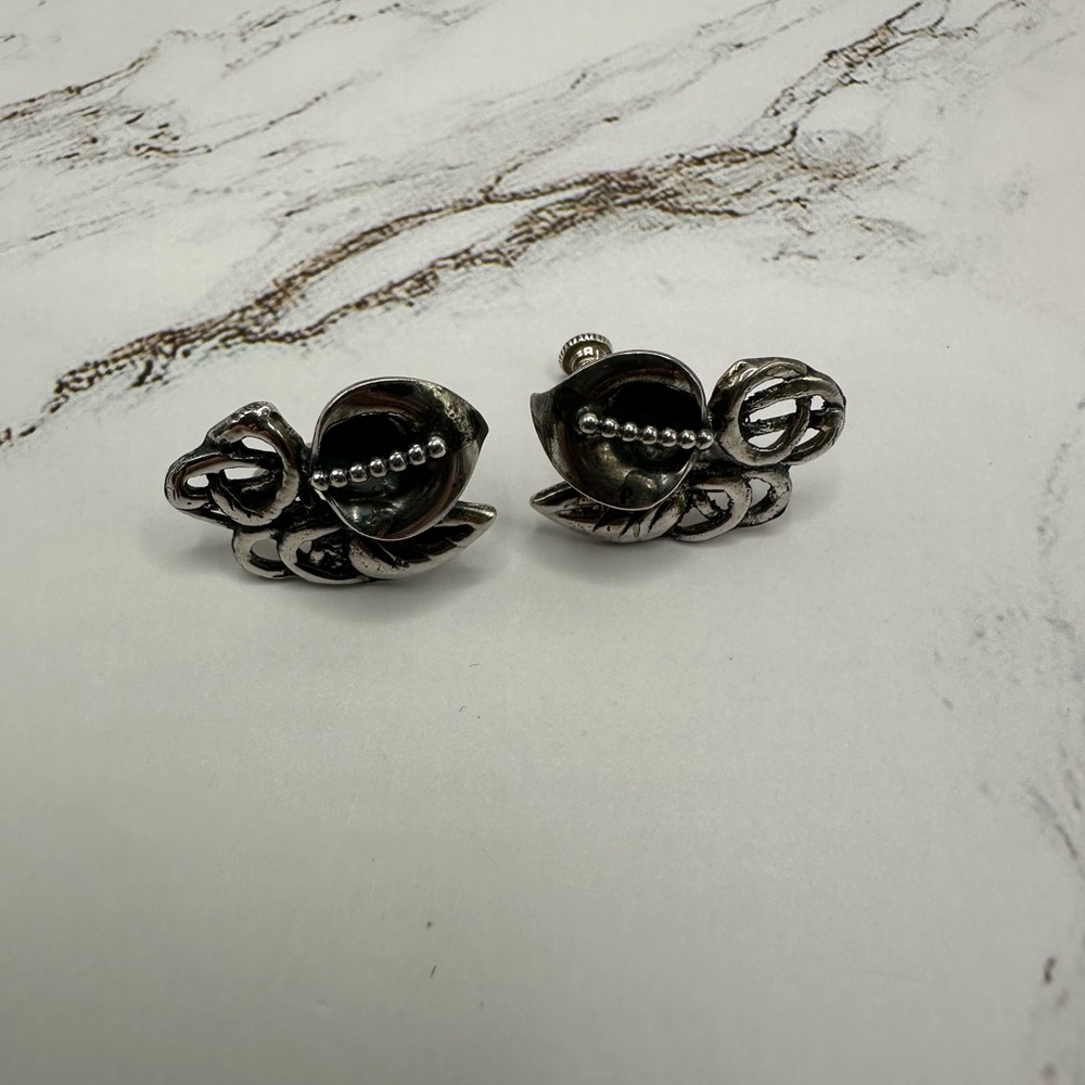 Vintage Silver Cala Lilly Earrings